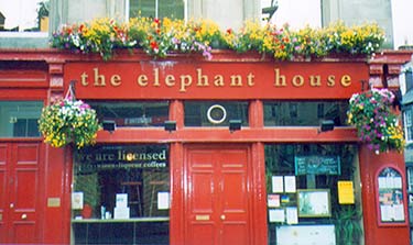 File:Elephant house.jpg
