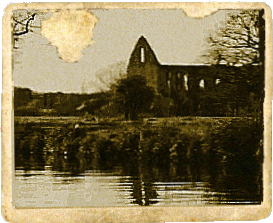 File:Ruined Abbey.png